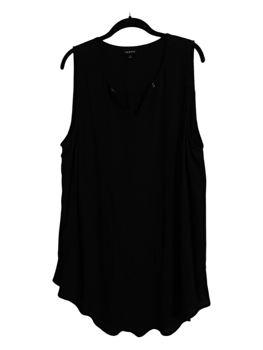 torrid Black Sleeveless V-Neck Swing Tank Top Size 2